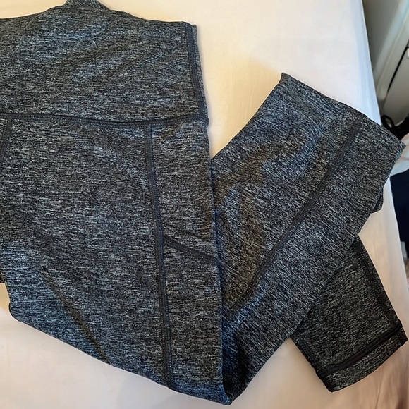 AERIE High Waisted Leggings - Picture 4 of 7